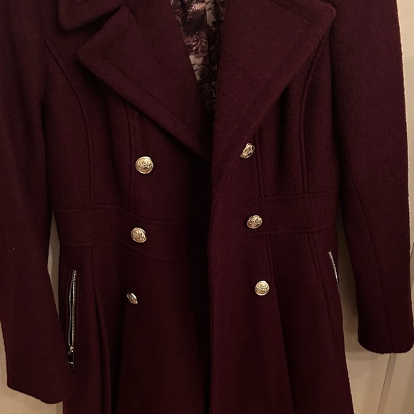 Beautiful trench coat purple wool :: Guess::: size M - Picture 3 of 3